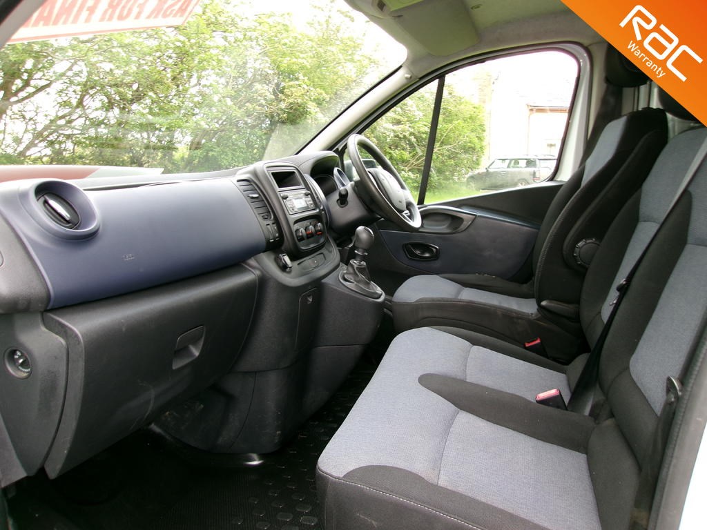 Vauxhall Vivaro Listing Image