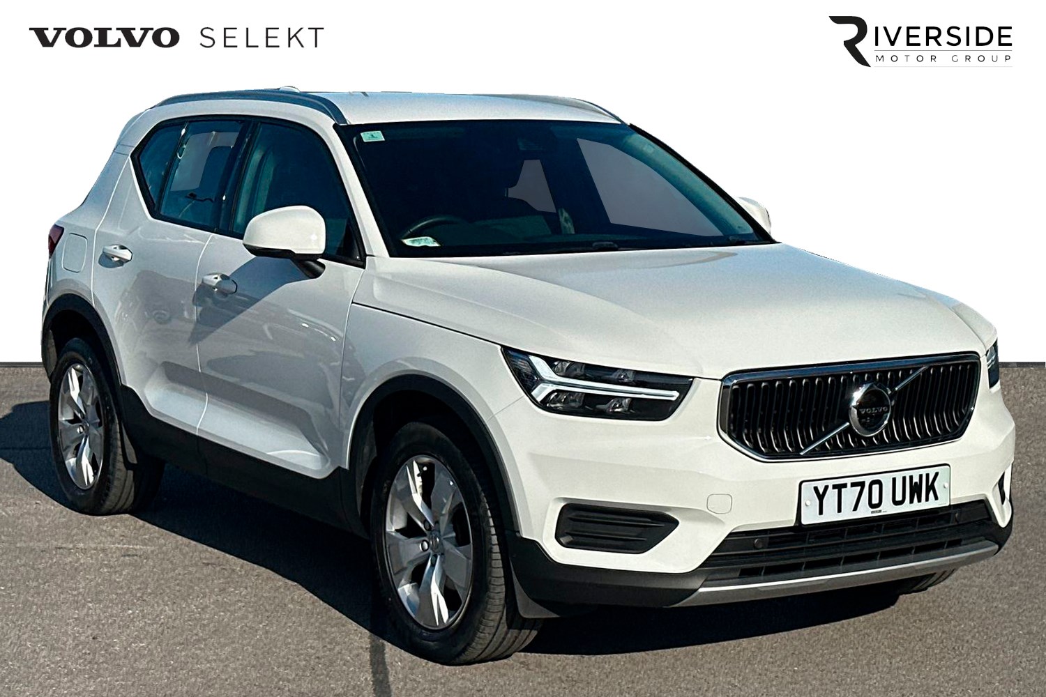 Volvo XC40 Listing Image