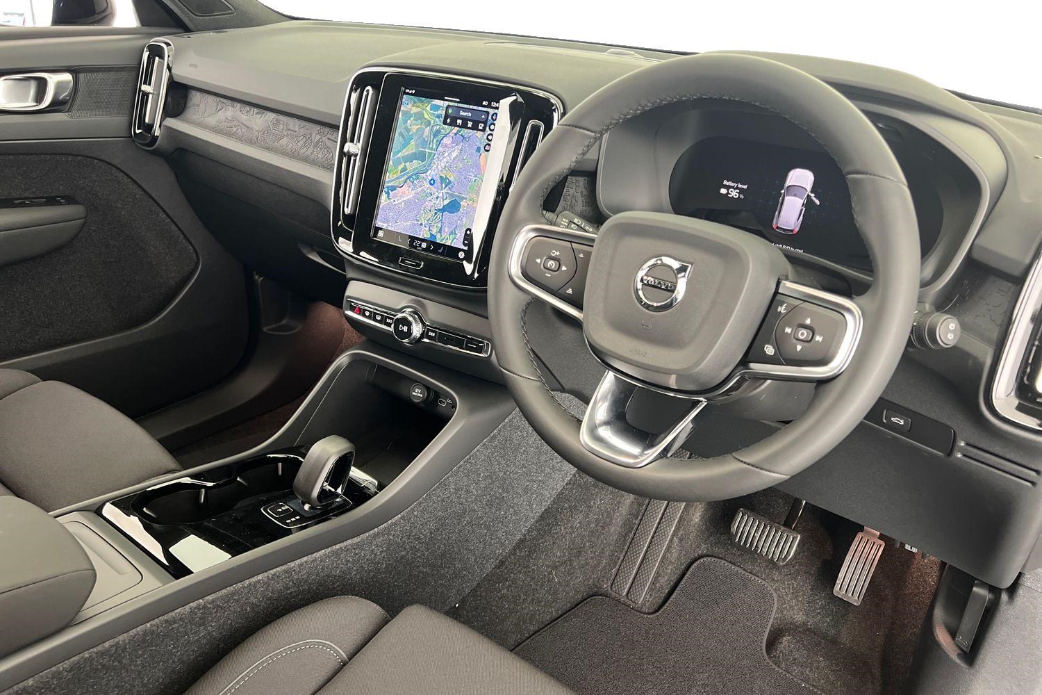 Volvo XC40 Listing Image