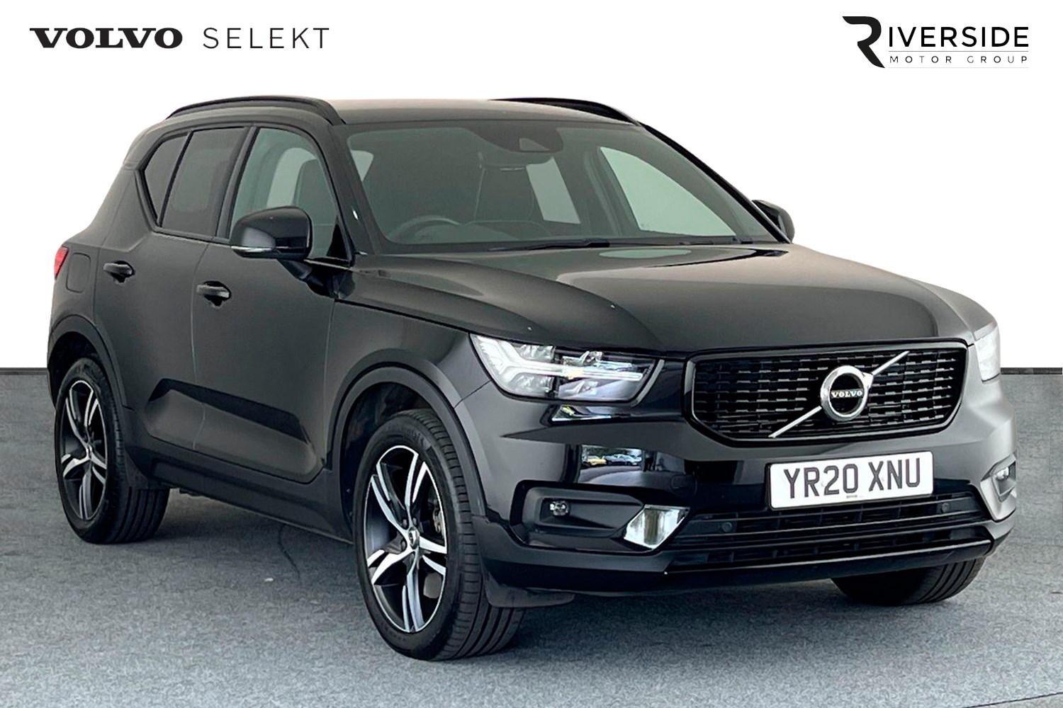 Volvo XC40 Listing Image