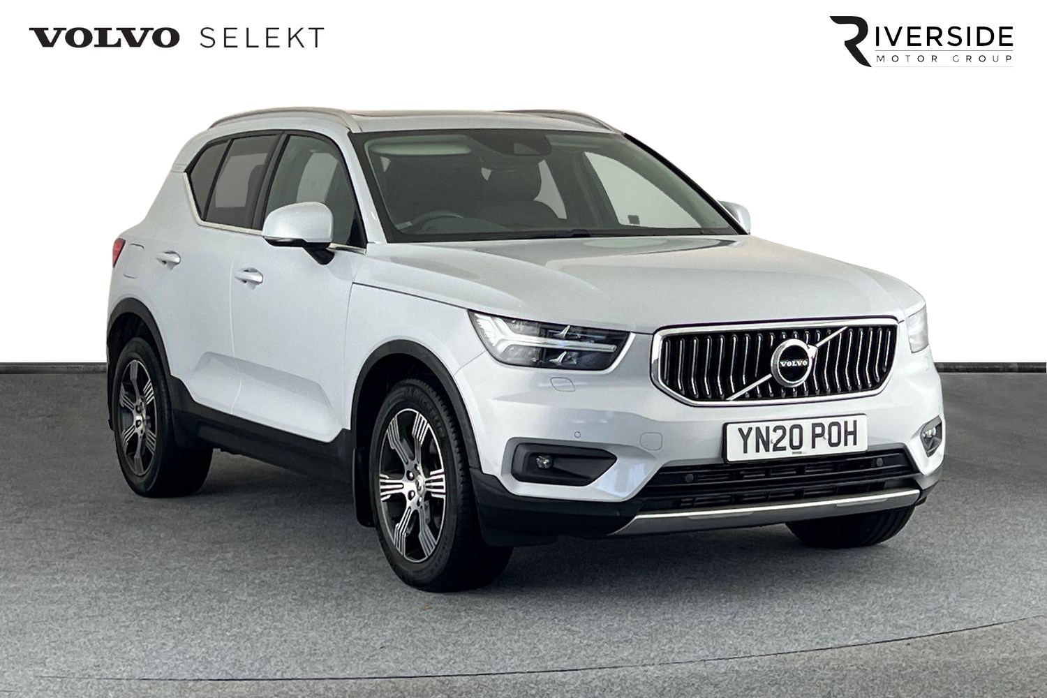 Volvo XC40 Listing Image