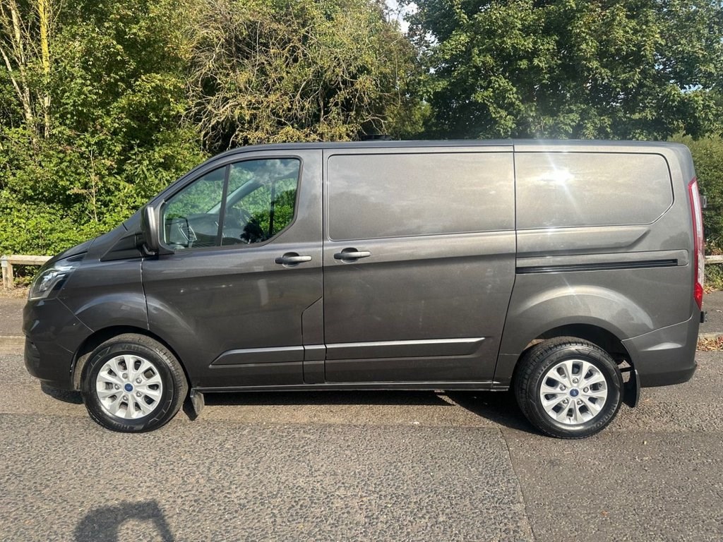 Ford Transit Custom Listing Image