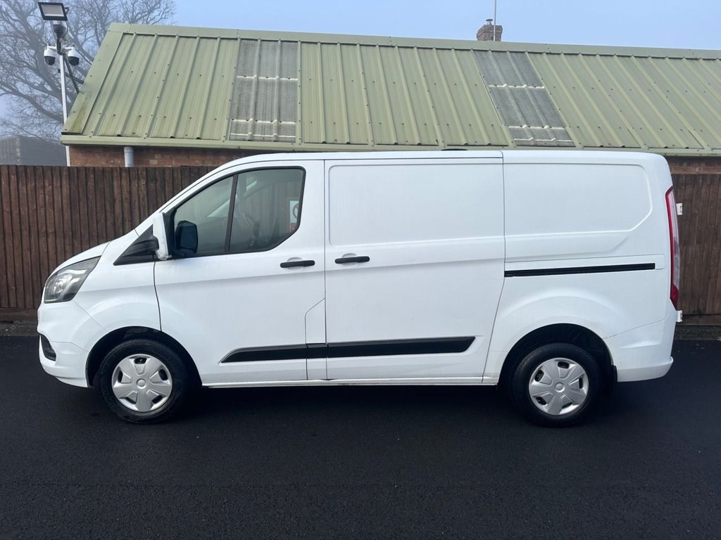 Ford Transit Custom Listing Image