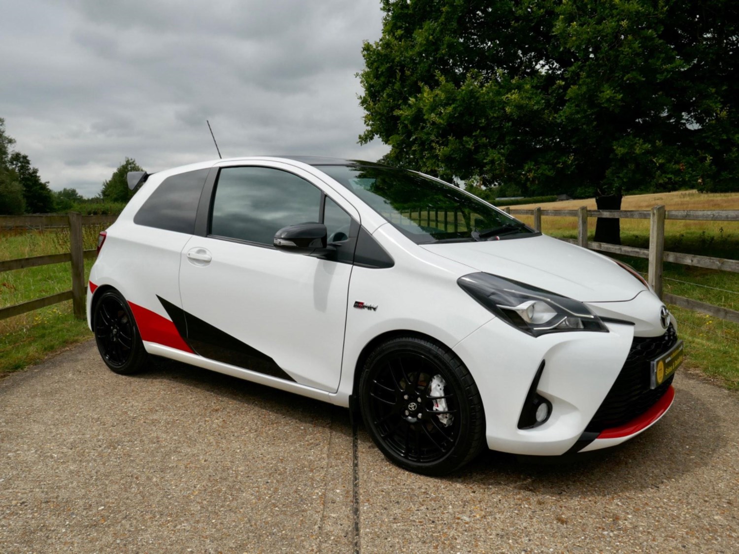 Toyota Yaris Listing Image