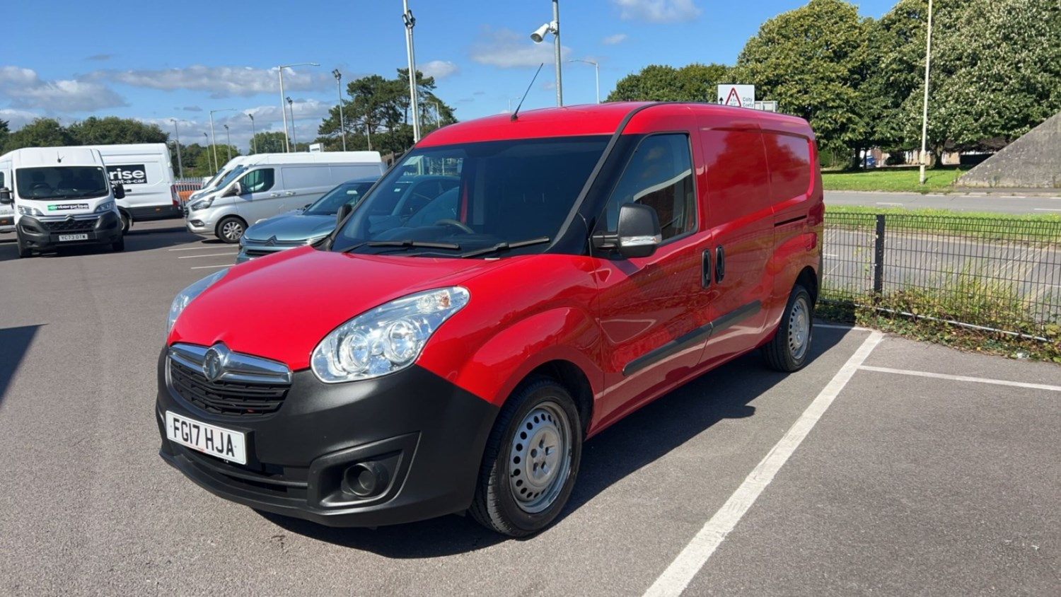 Vauxhall Combo Listing Image