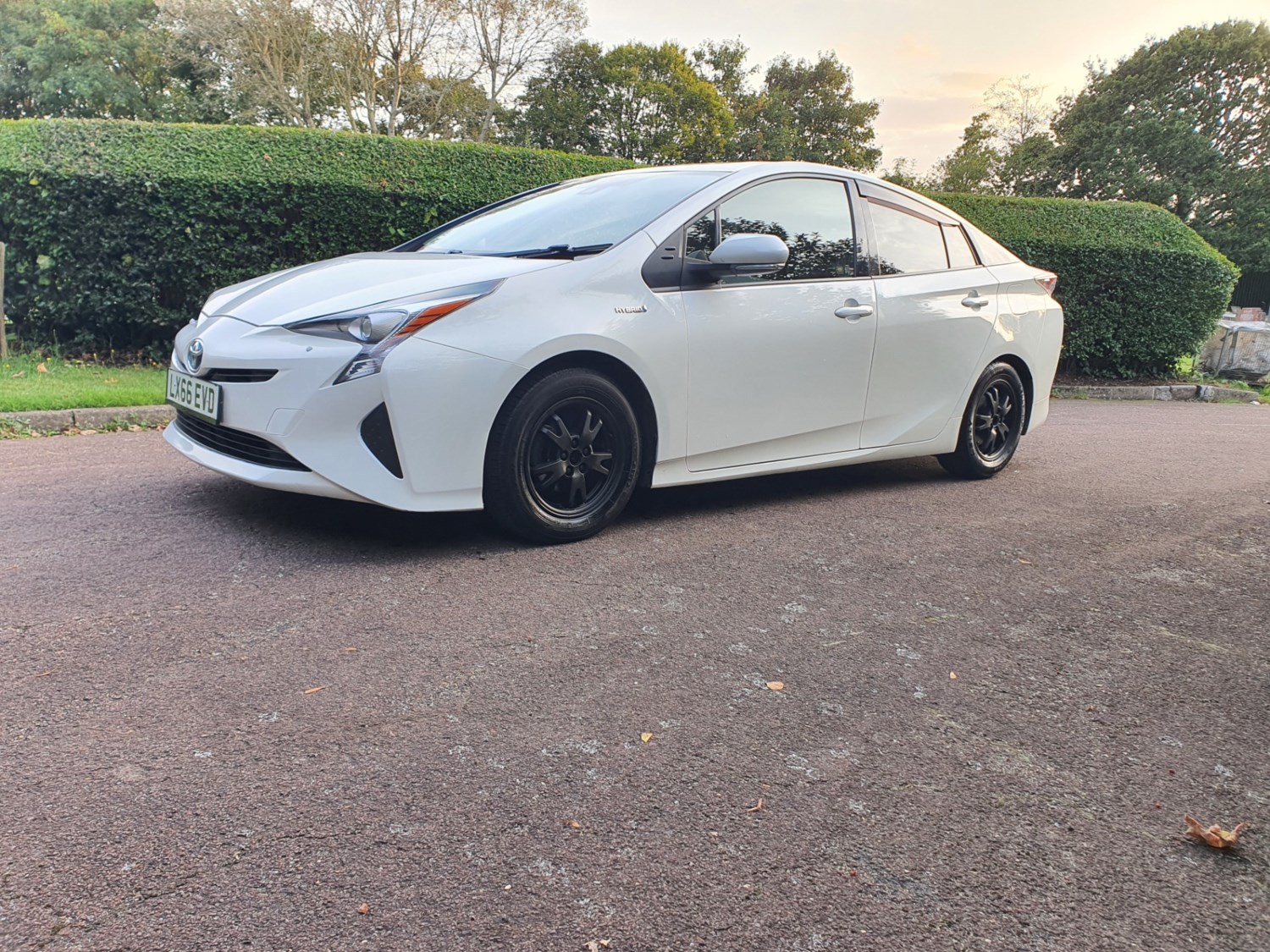 Toyota Prius Listing Image