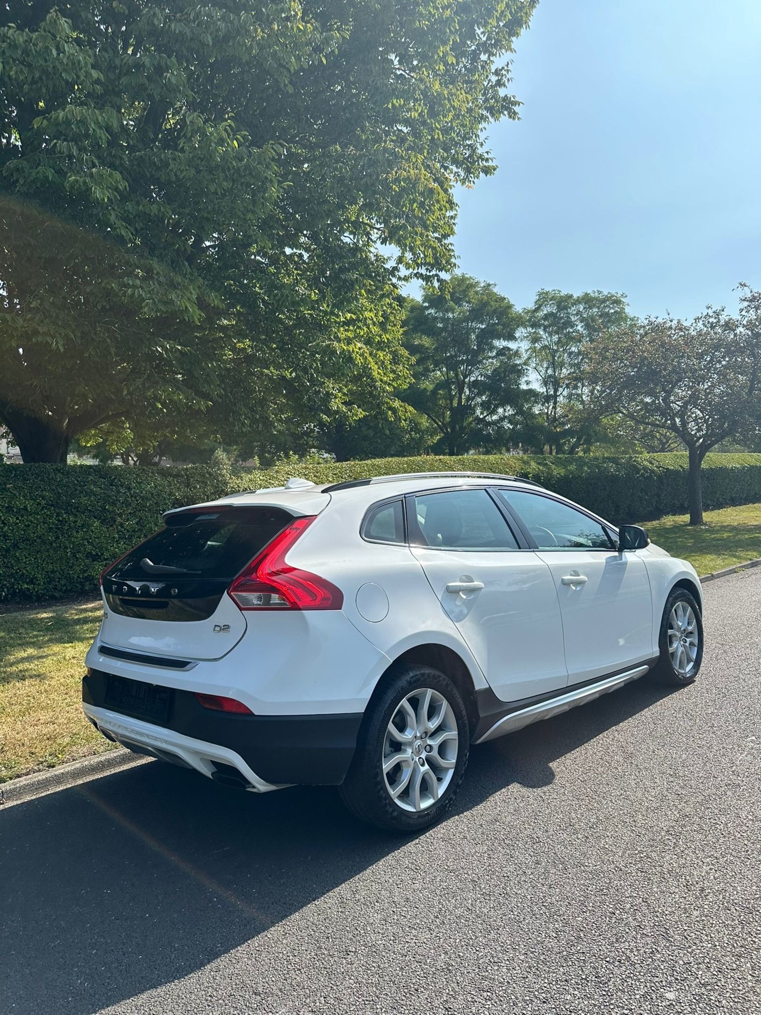 Volvo V40 Listing Image