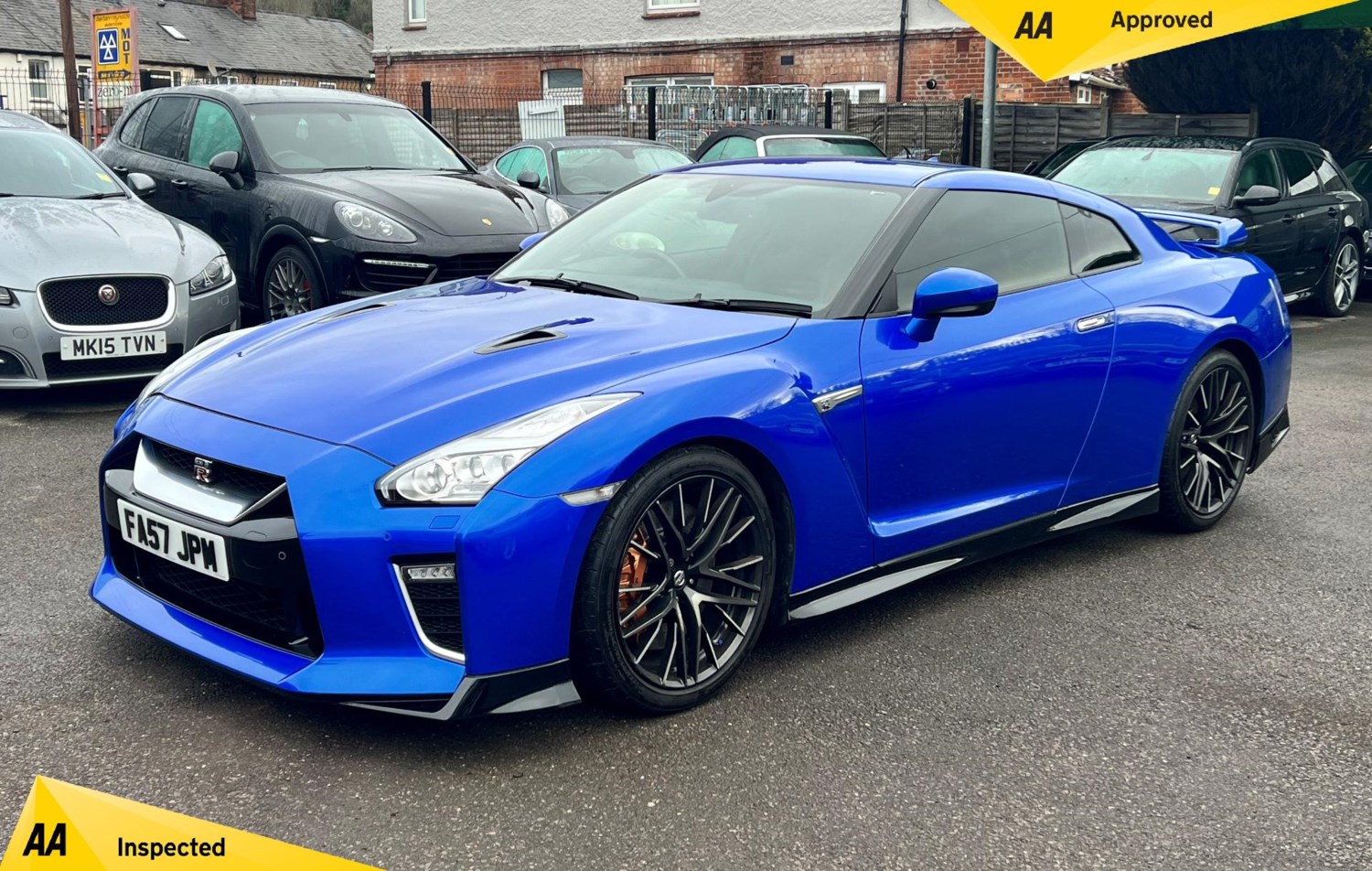 Nissan GT-R Listing Image