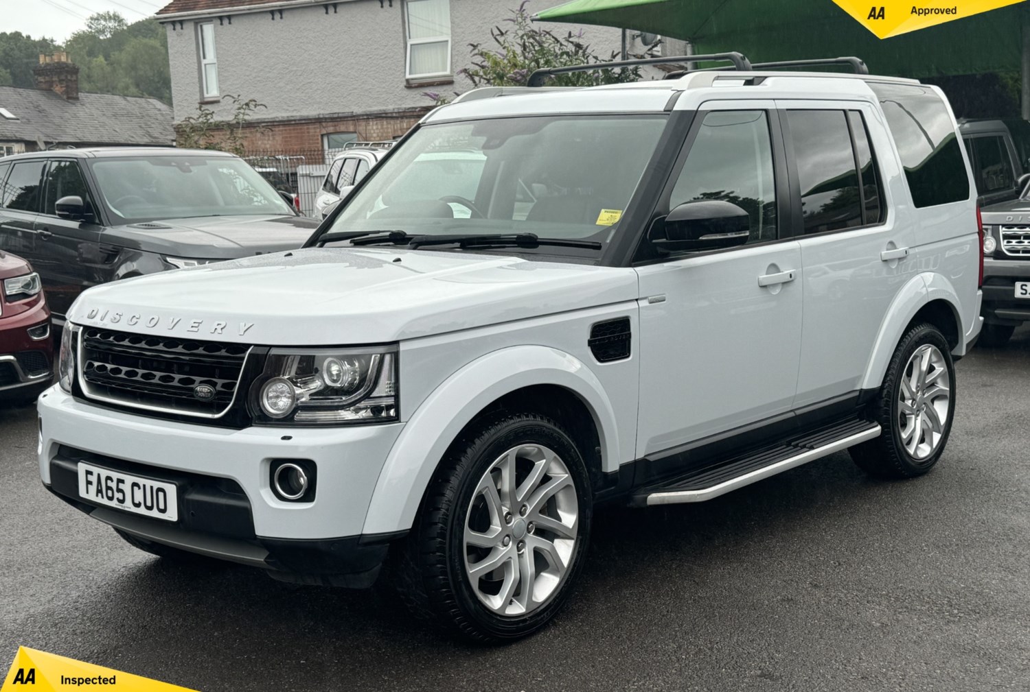 Land Rover Discovery Listing Image