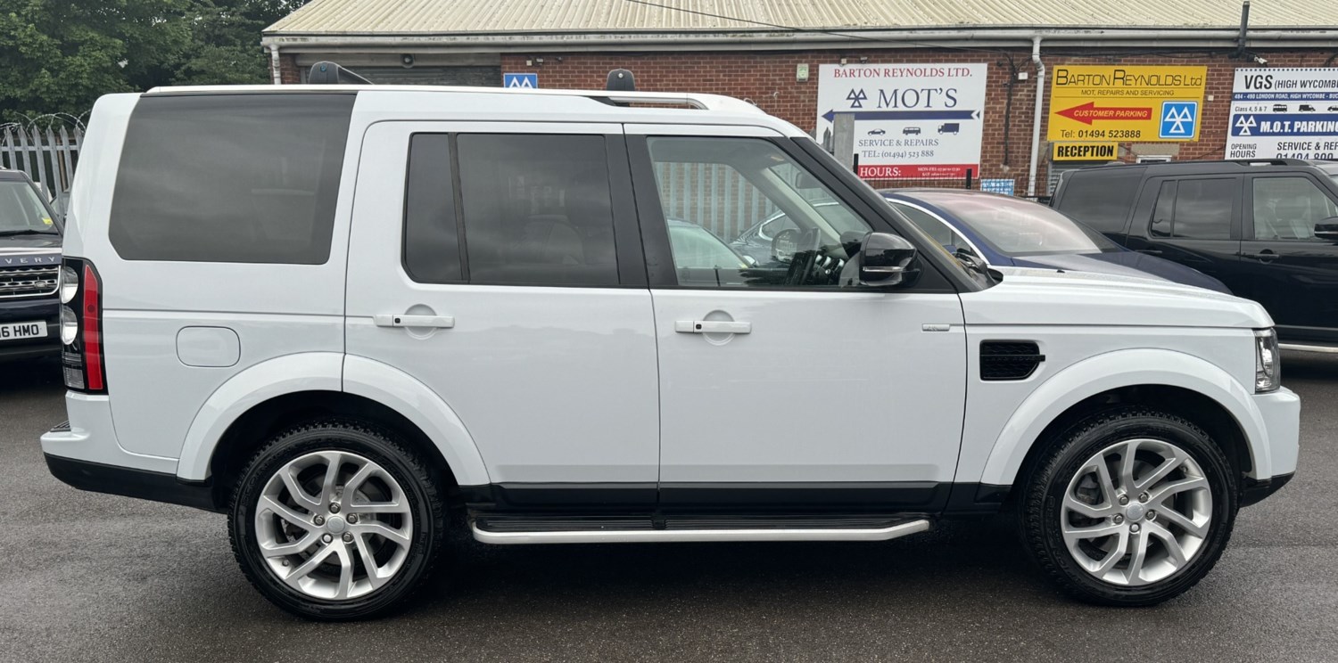 Land Rover Discovery Listing Image