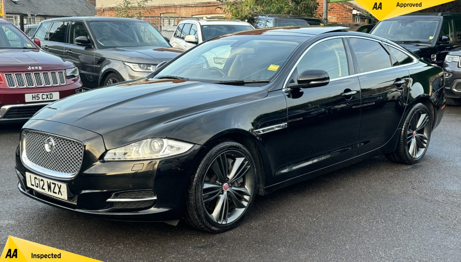 Jaguar XJ Listing Image