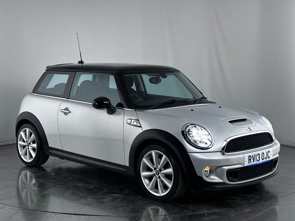 MINI Hatch Listing Image