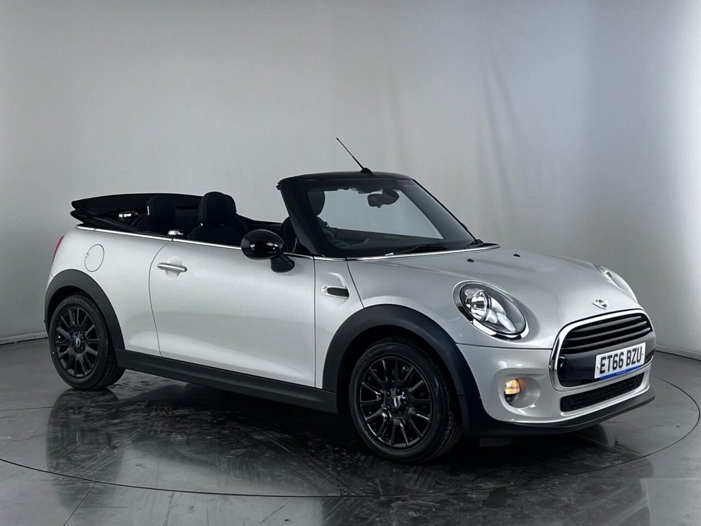 MINI Convertible Listing Image