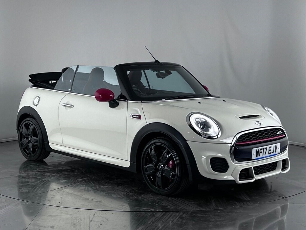 MINI Convertible Listing Image