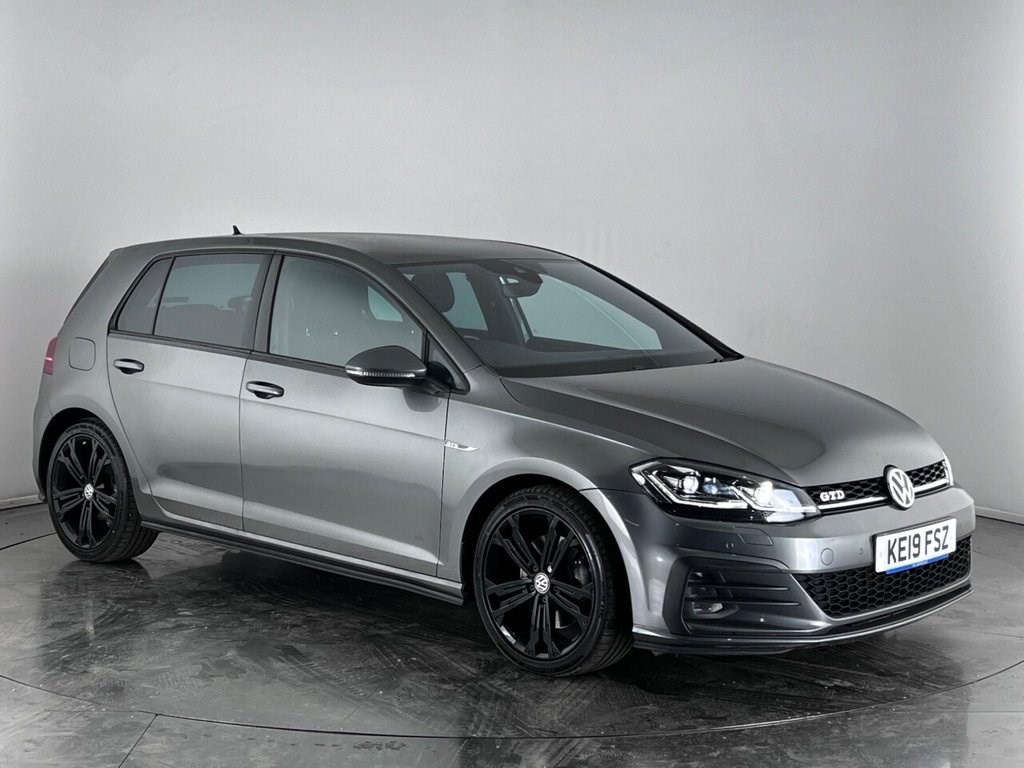 Volkswagen Golf Listing Image