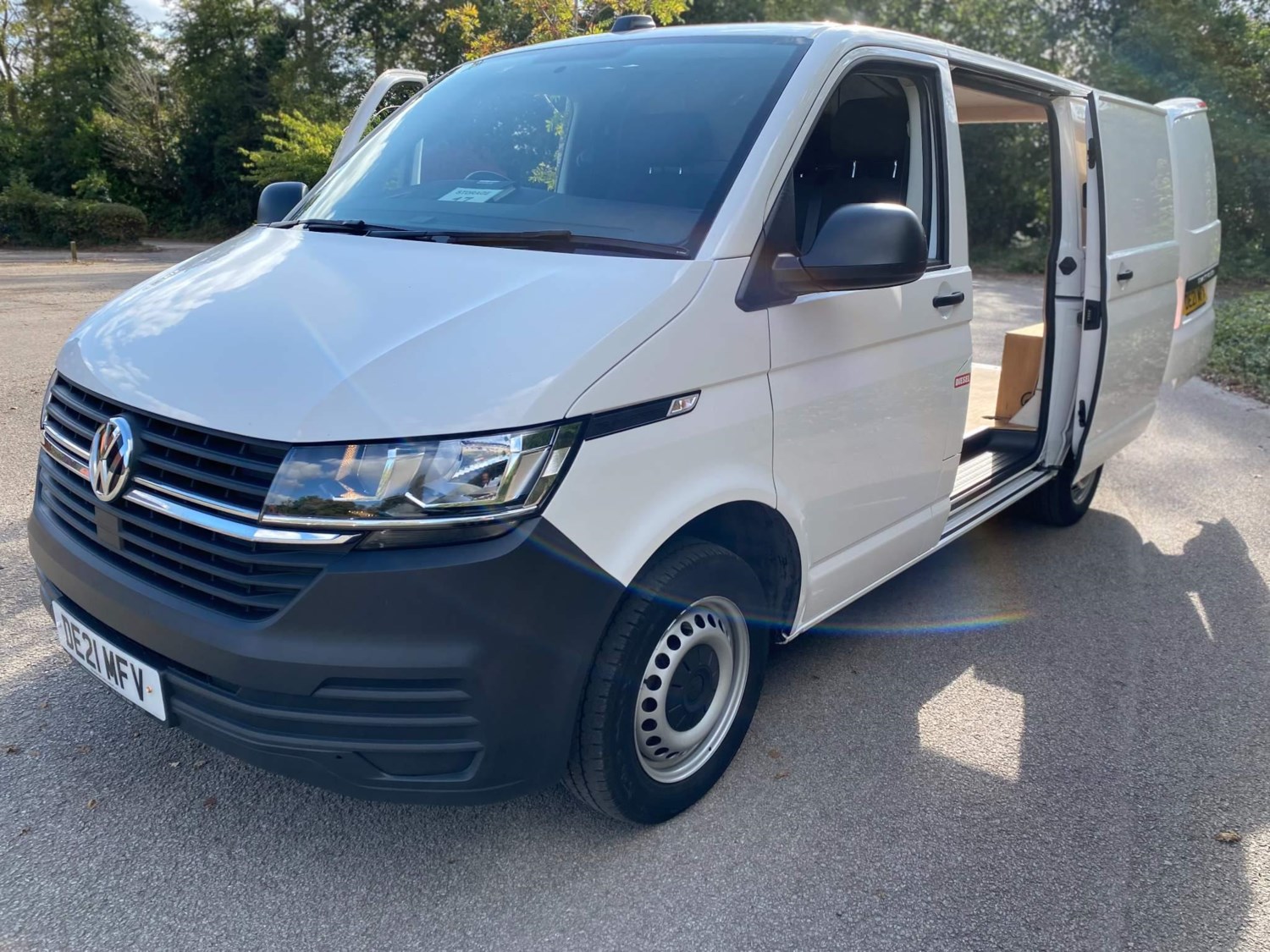 Volkswagen Transporter Listing Image