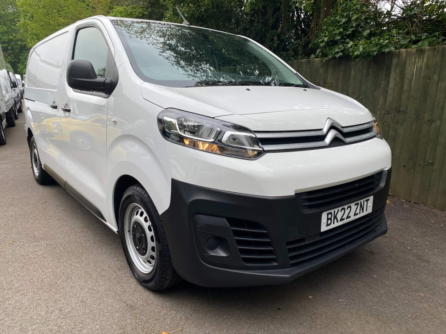 Citroen Dispatch Listing Image