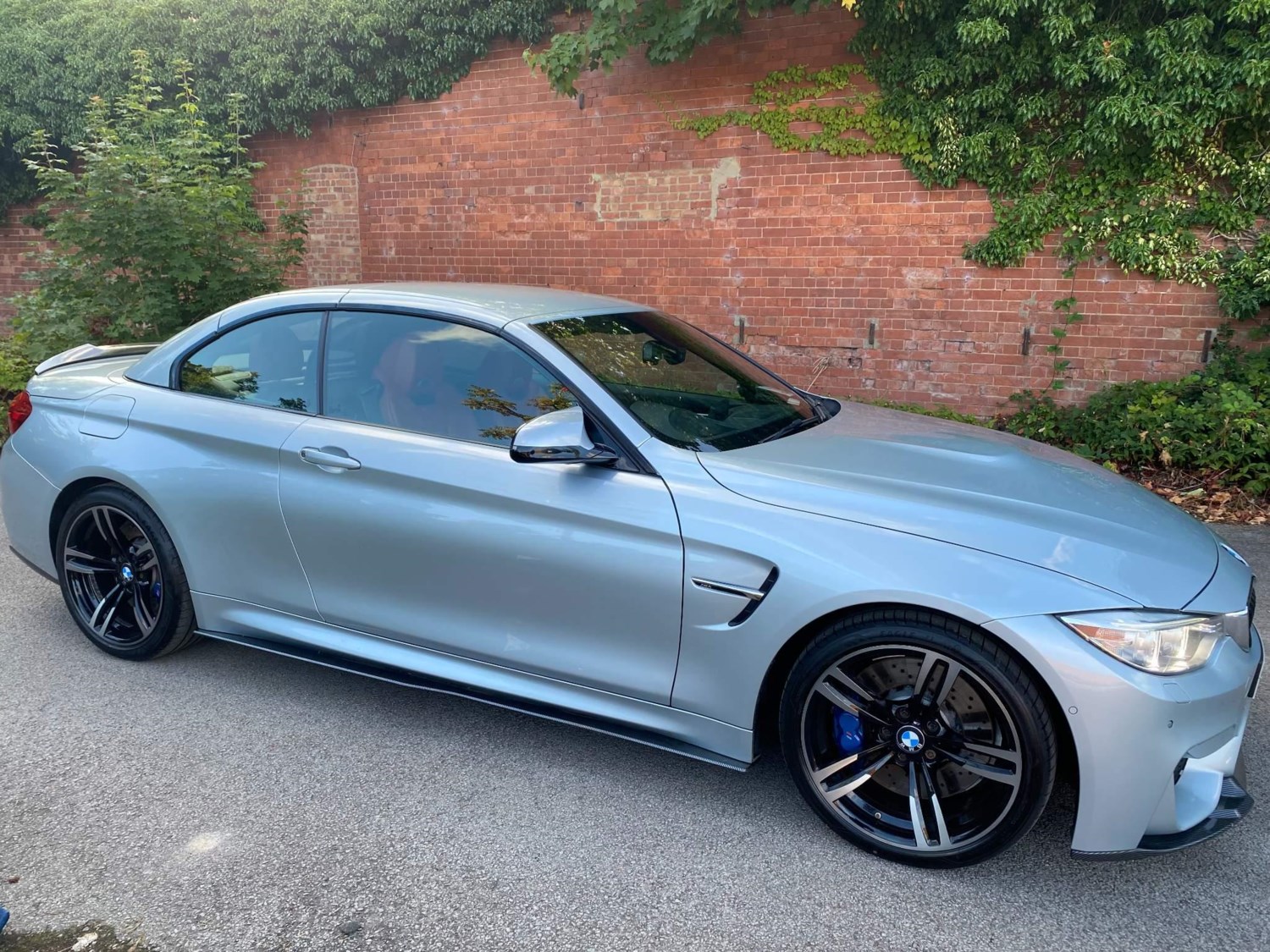 BMW M4 Listing Image