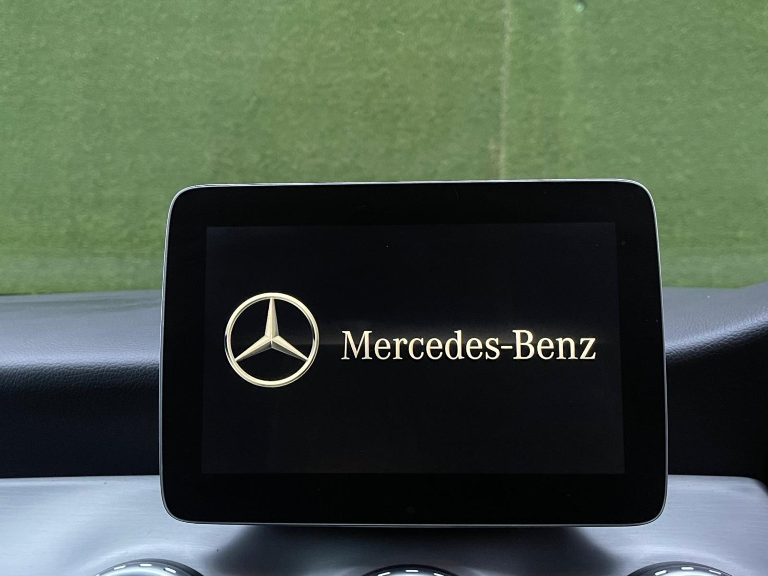 Mercedes-Benz GLA Listing Image