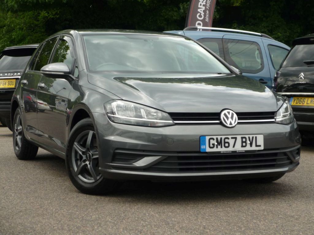 Volkswagen Golf Listing Image