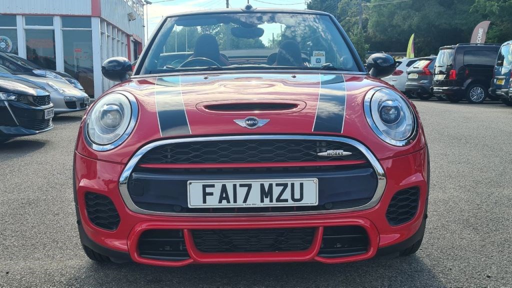 MINI Convertible Listing Image