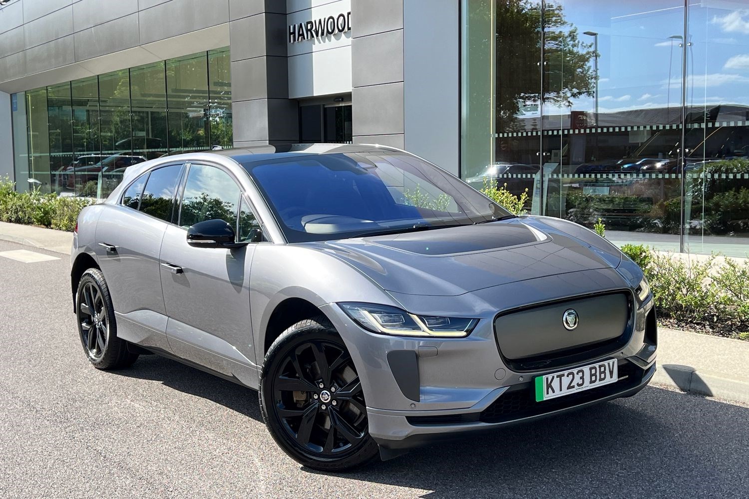 Jaguar I-PACE Listing Image