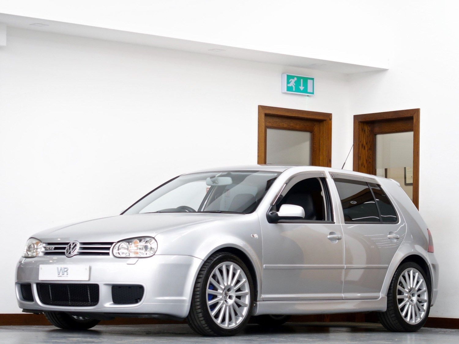 Volkswagen Golf Listing Image