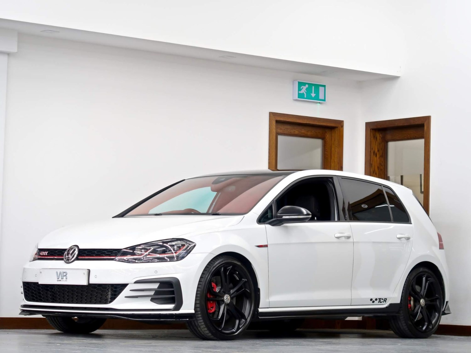 Volkswagen Golf Listing Image