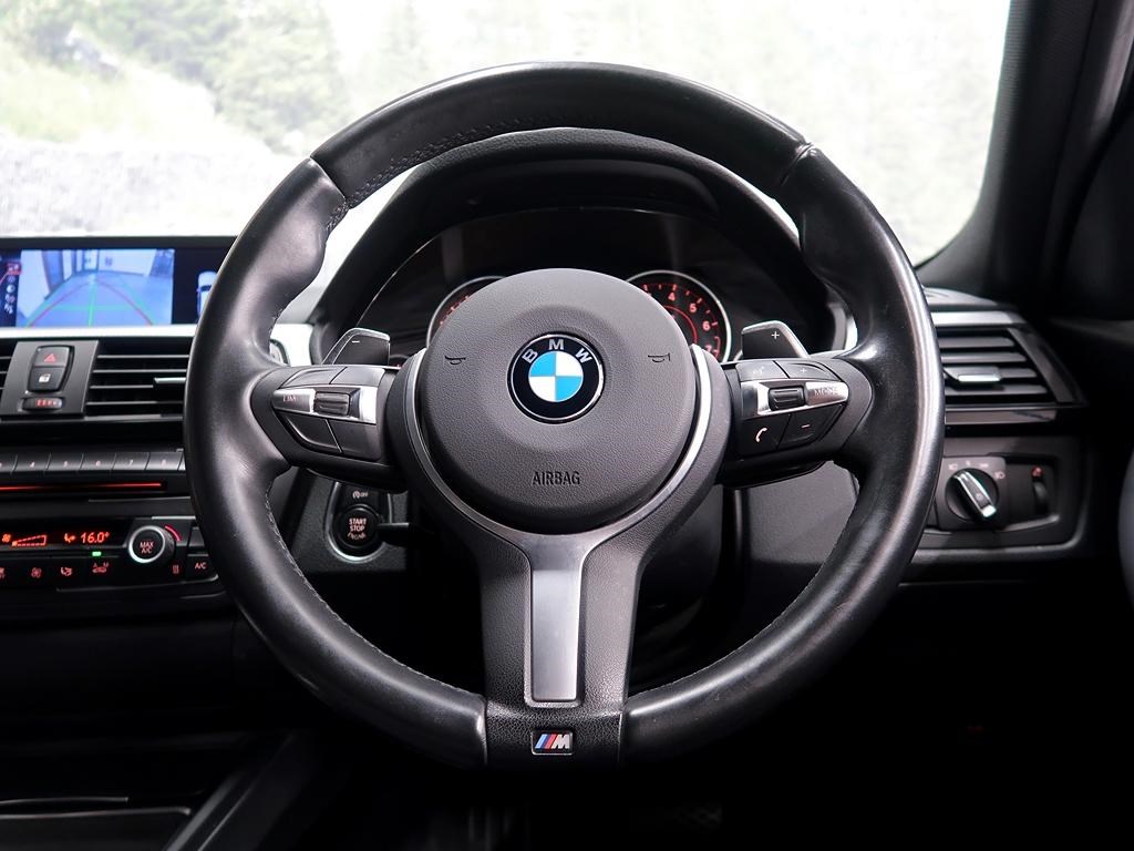 BMW 3 Series Listing Image