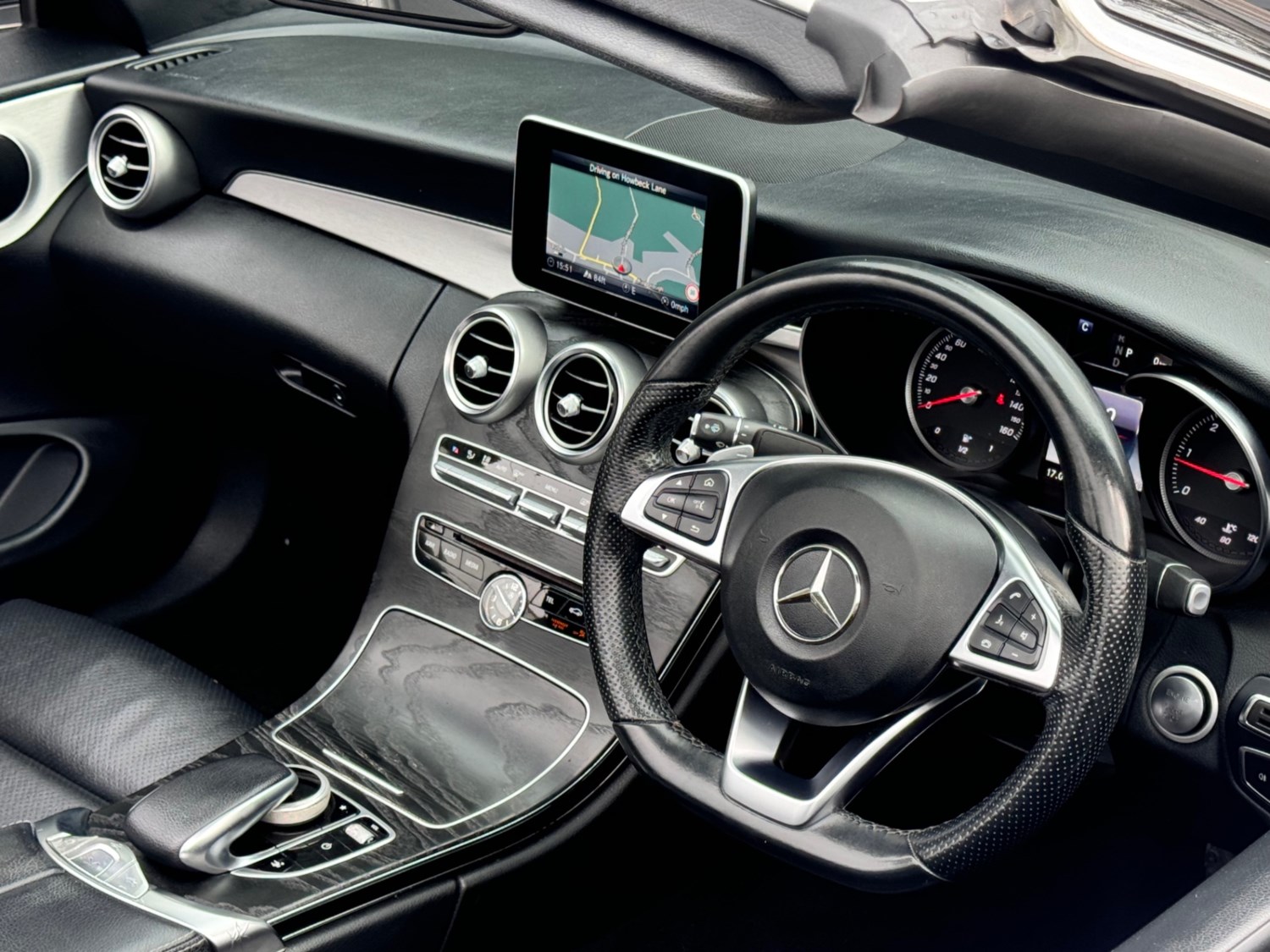 Mercedes-Benz C-Class Listing Image