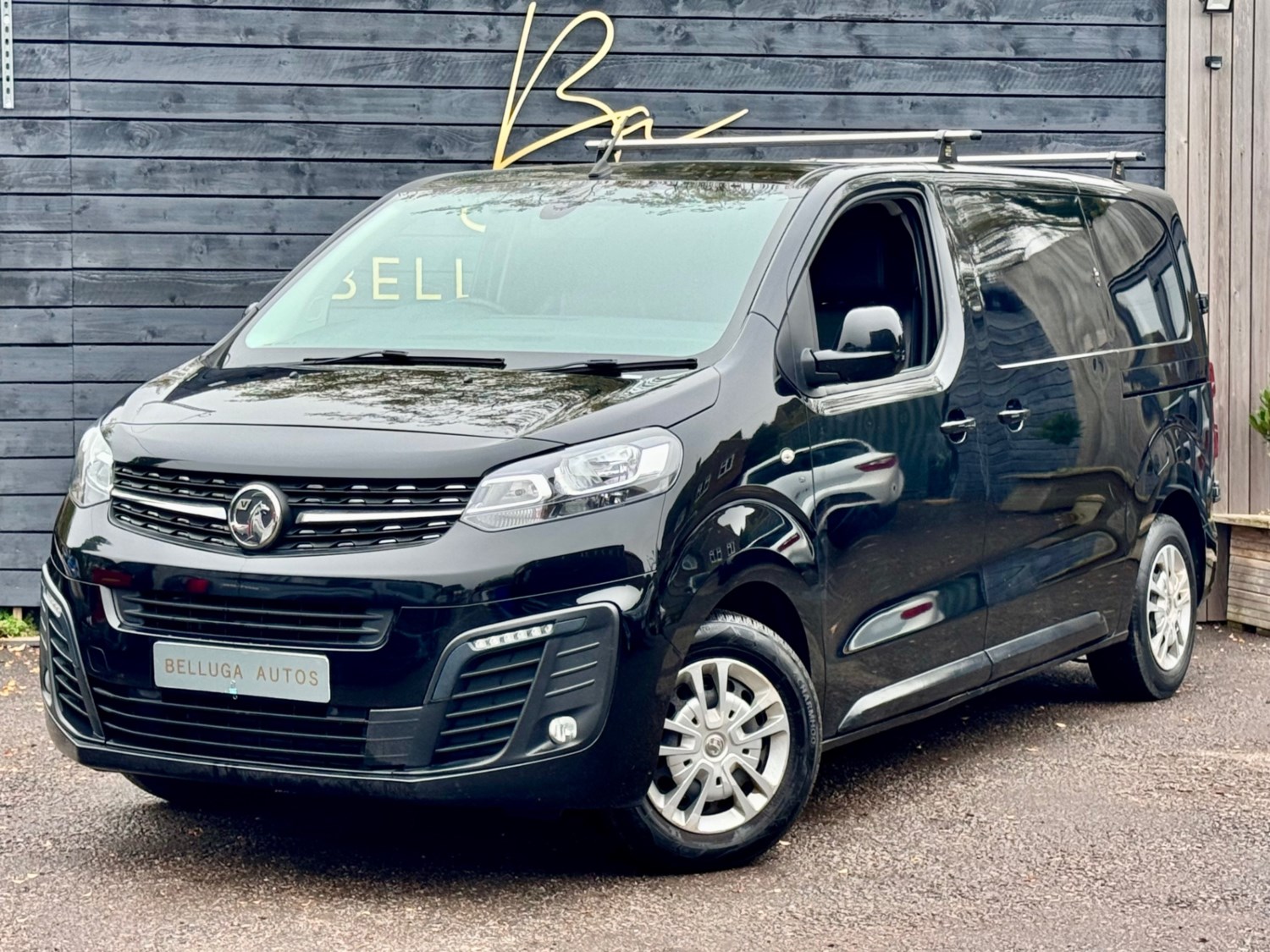 Vauxhall Vivaro Listing Image