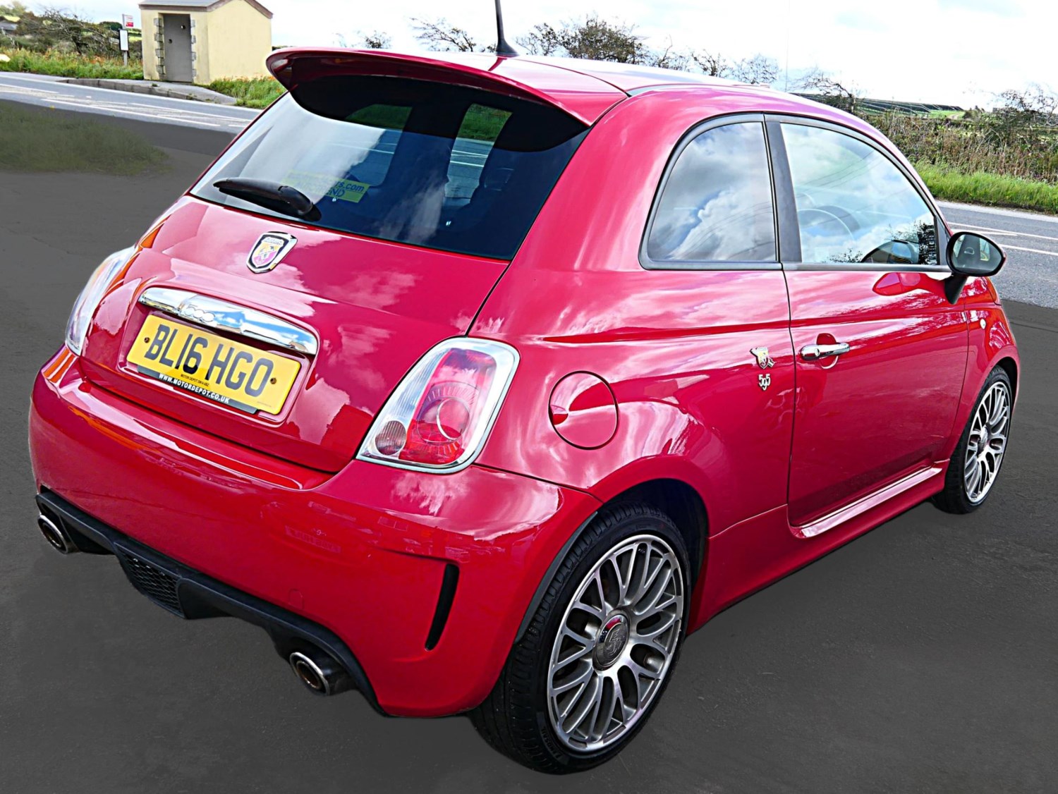 Abarth 595 Listing Image