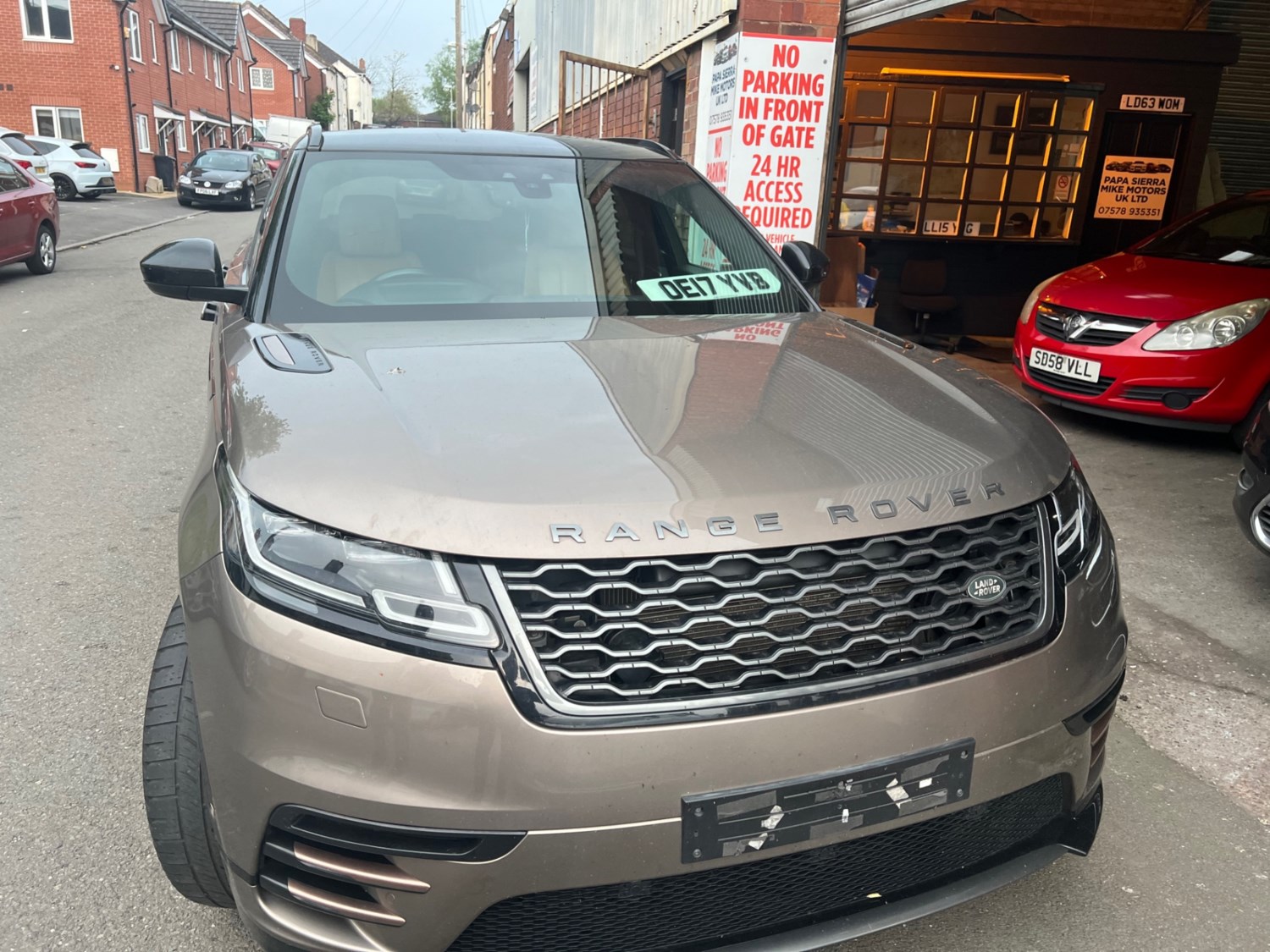 Land Rover Range Rover Velar Listing Image