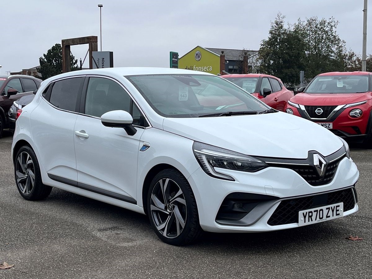 Renault Clio Listing Image