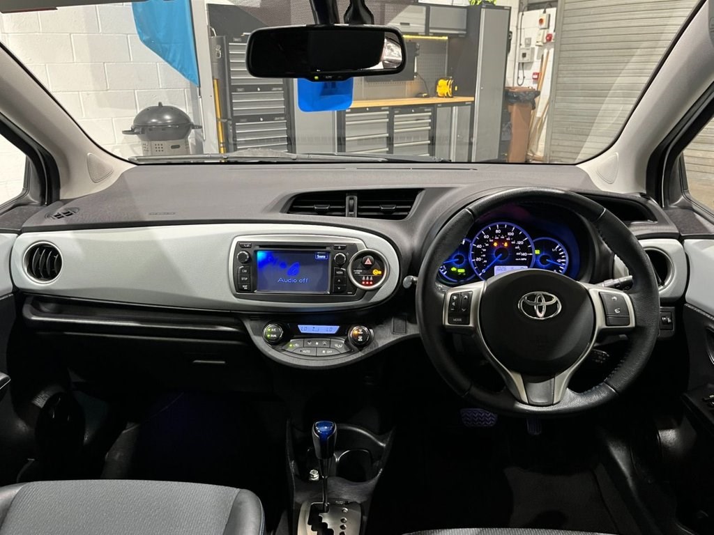 Toyota Yaris Listing Image