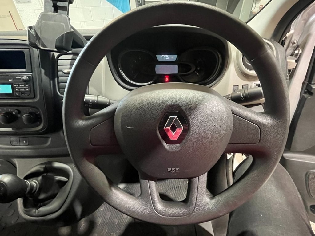 Renault Trafic Listing Image