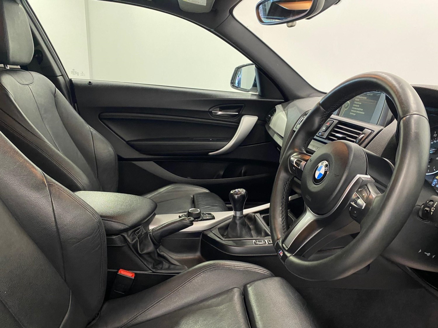 BMW 1 Series Listing Image