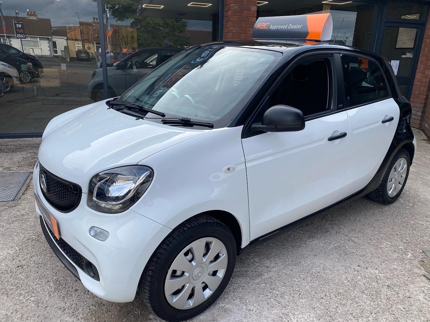 Smart forfour Listing Image