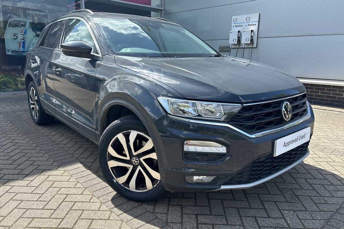 Volkswagen T-Roc Listing Image