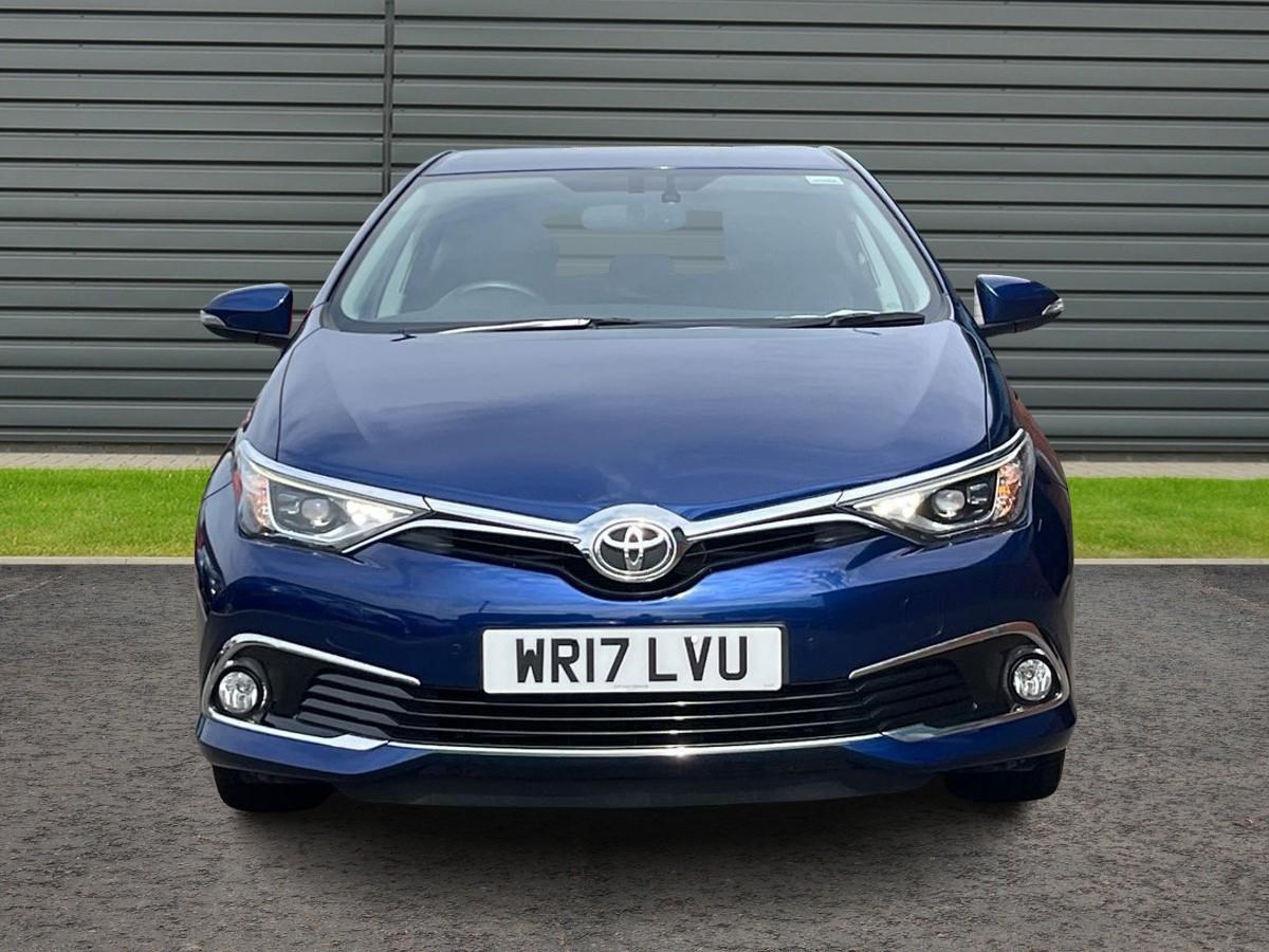 Toyota Auris Listing Image