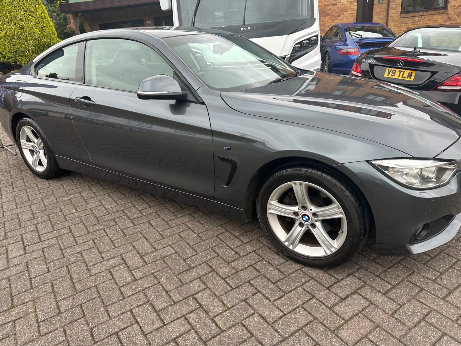 BMW 4 Series Listing Image