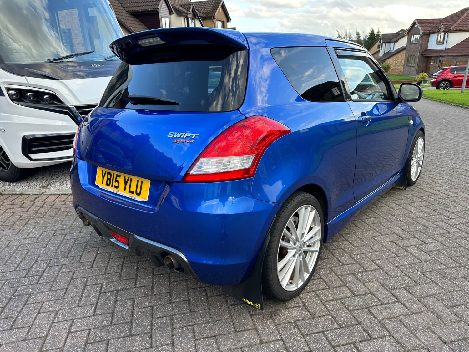 Suzuki Swift Listing Image