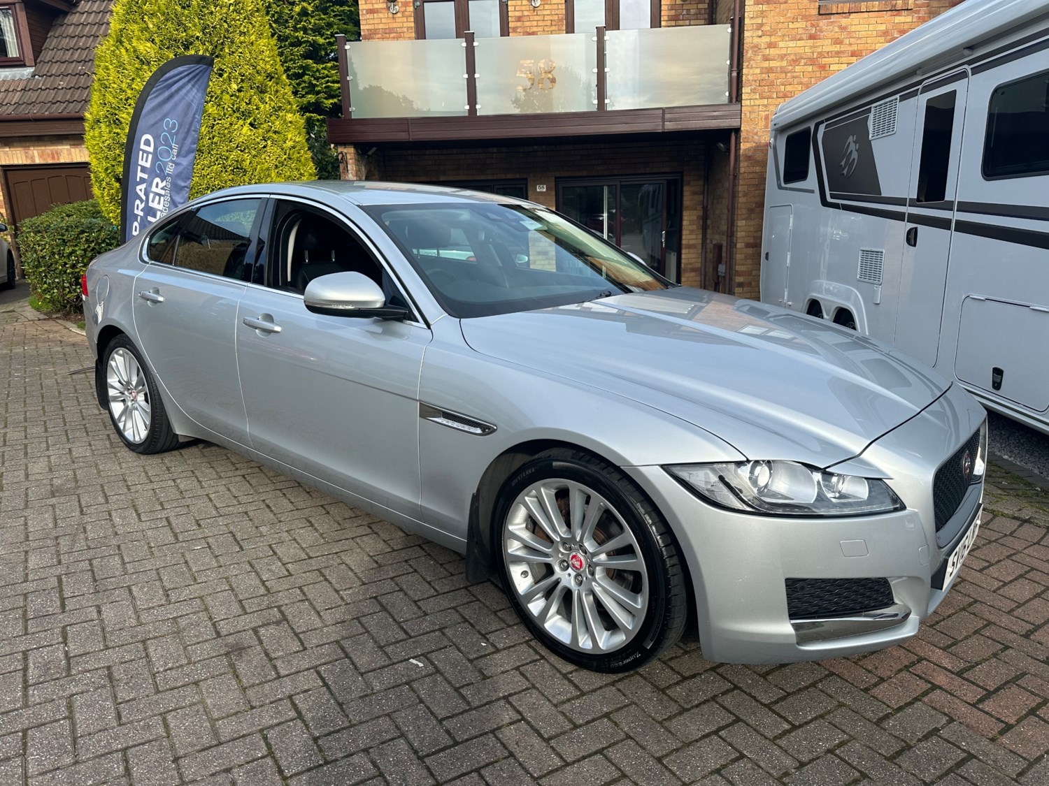 Jaguar XF Listing Image