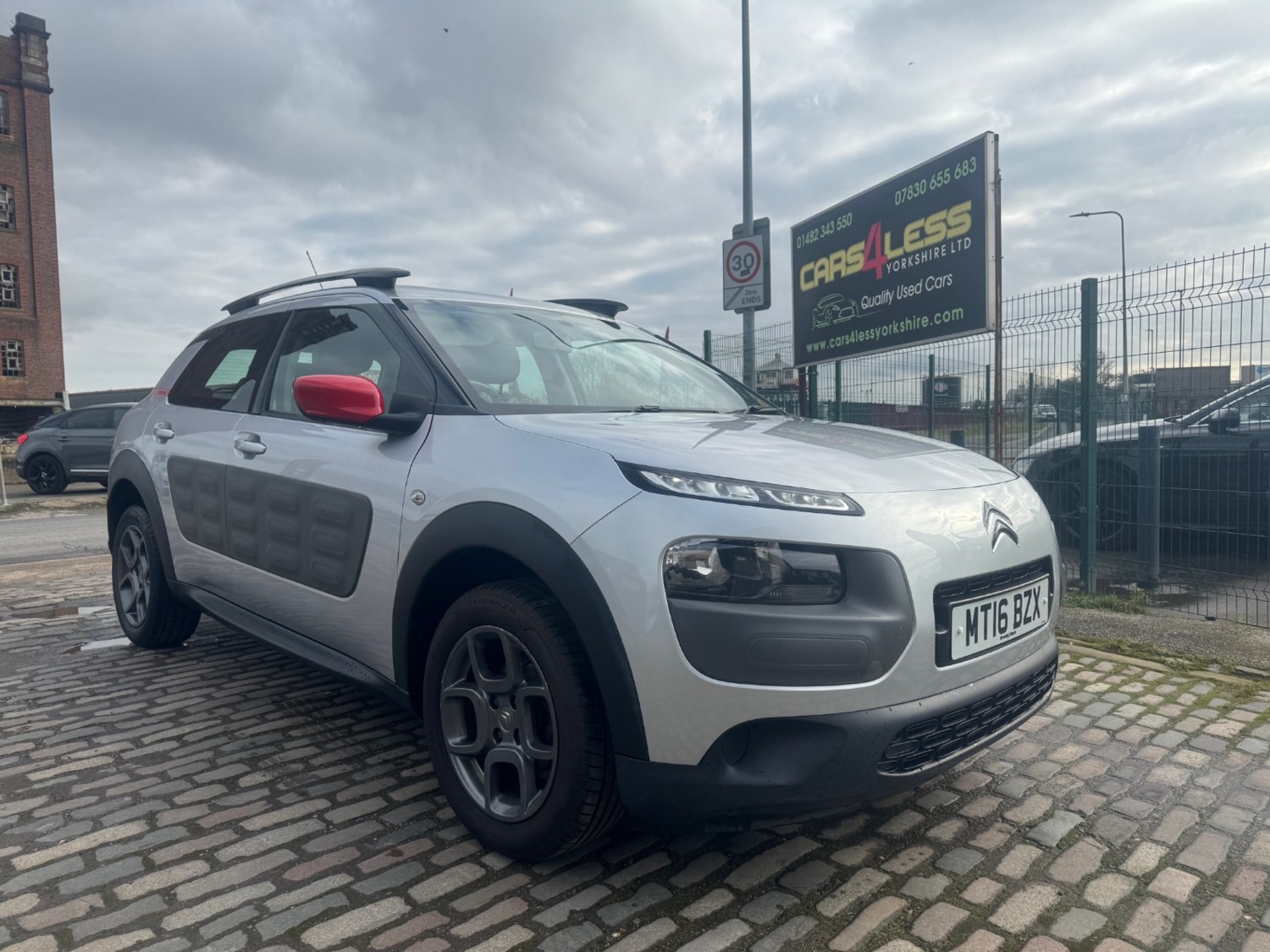 Citroen C4 Cactus Listing Image