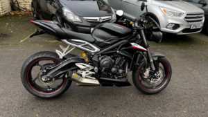 2018 68 Triumph Street Street Triple RS (19MY) 10k fsh 2 owners full modes abs hpi clear arrow can Doors Tourer