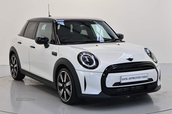 MINI Hatch Listing Image