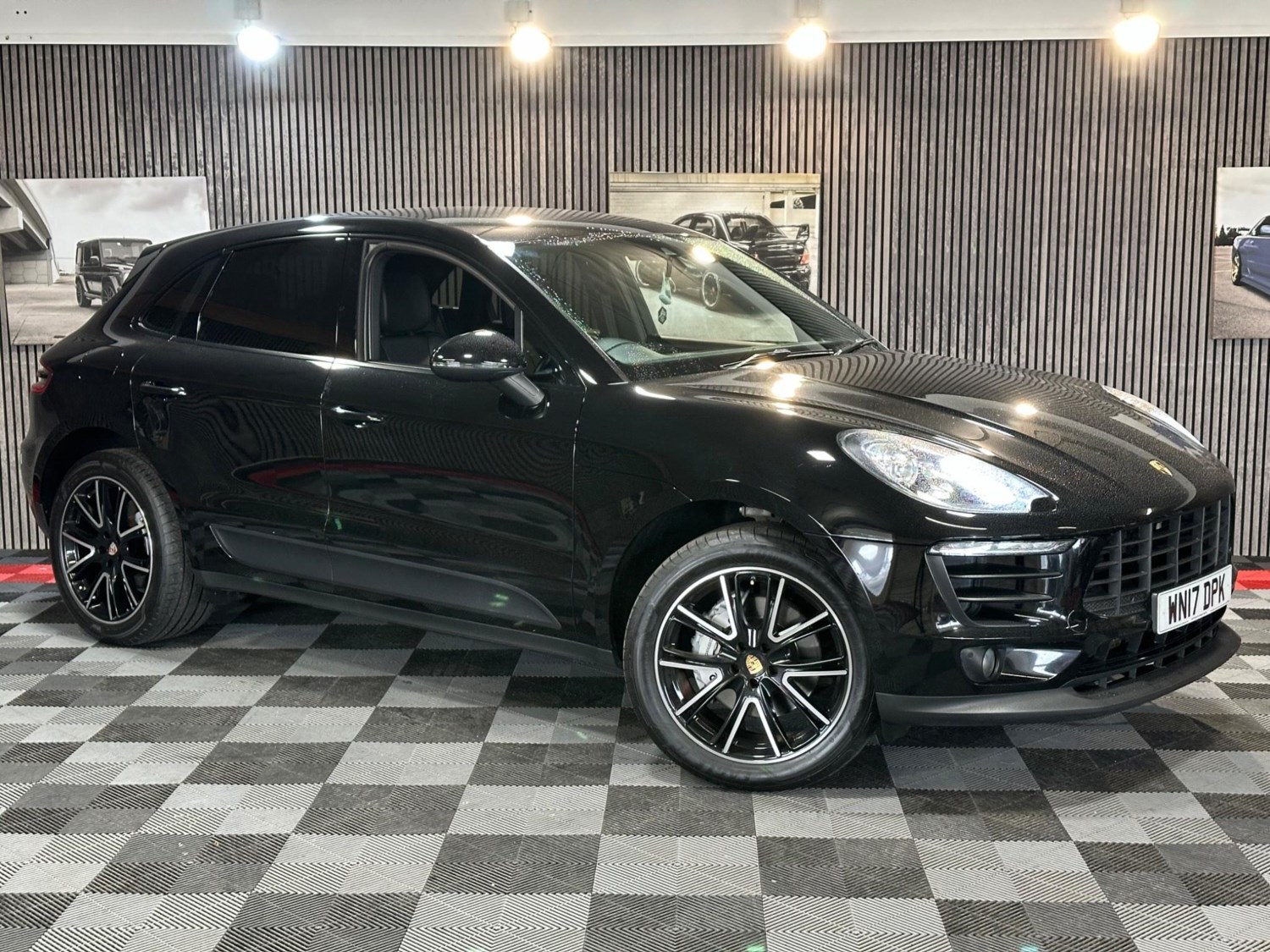 Porsche Macan Listing Image