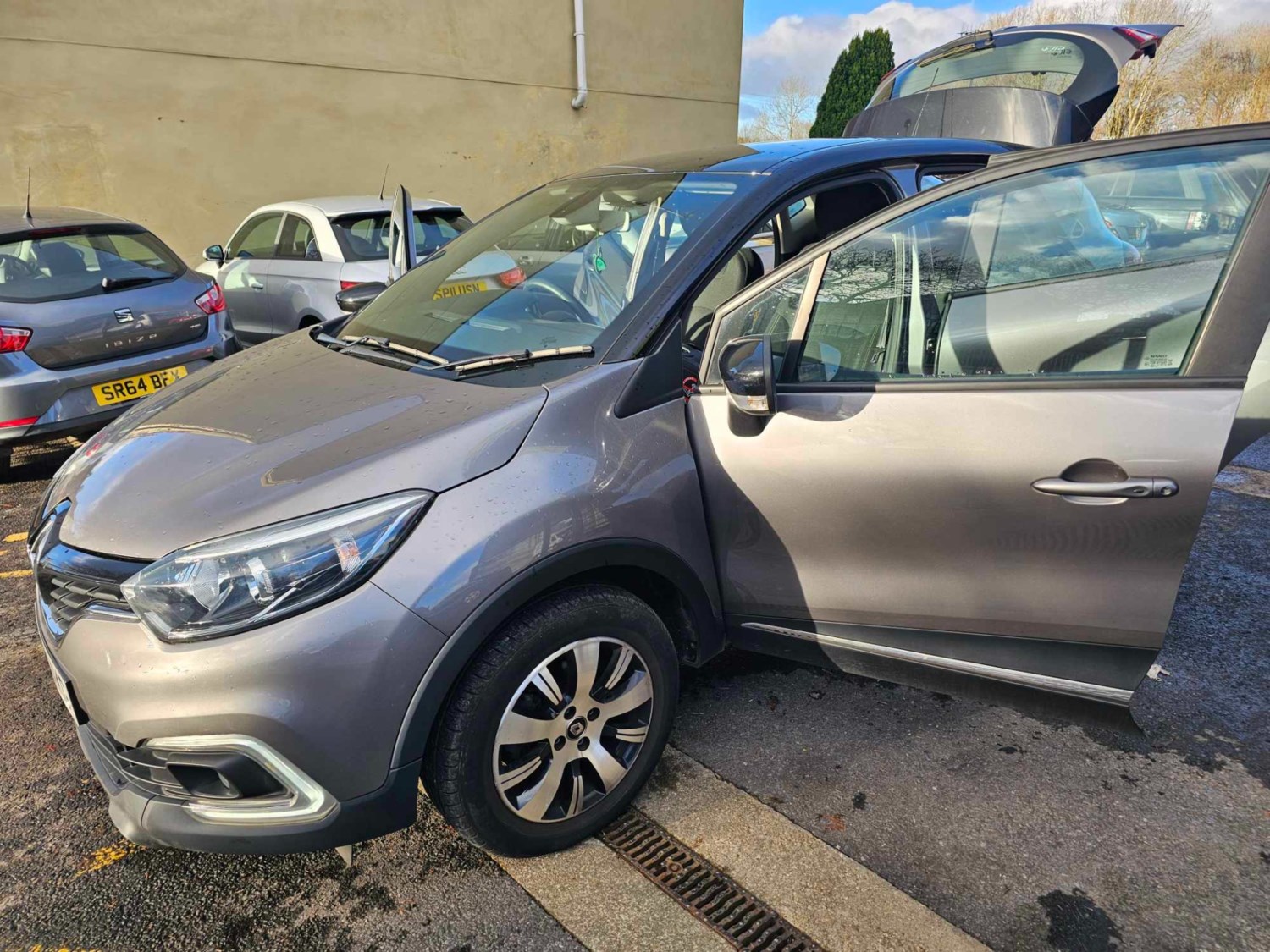 Renault Captur Listing Image