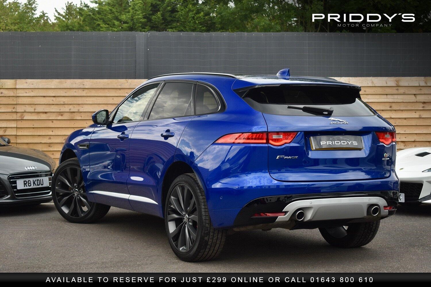 Jaguar F-PACE Listing Image