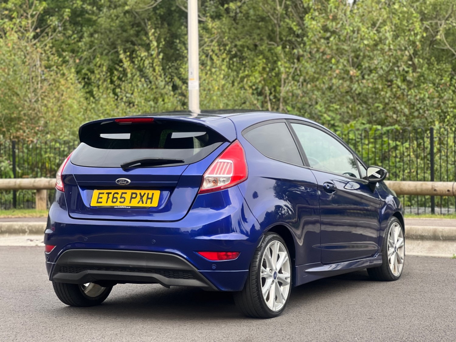 Ford Fiesta Listing Image